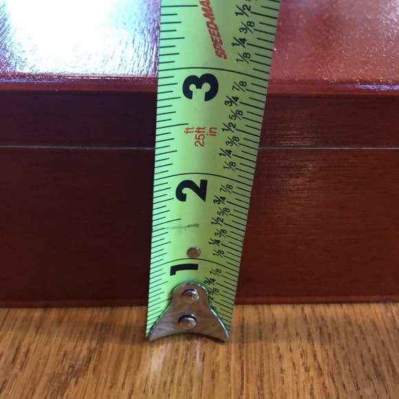 John Bull Cigar Box - Picture 5 of 8